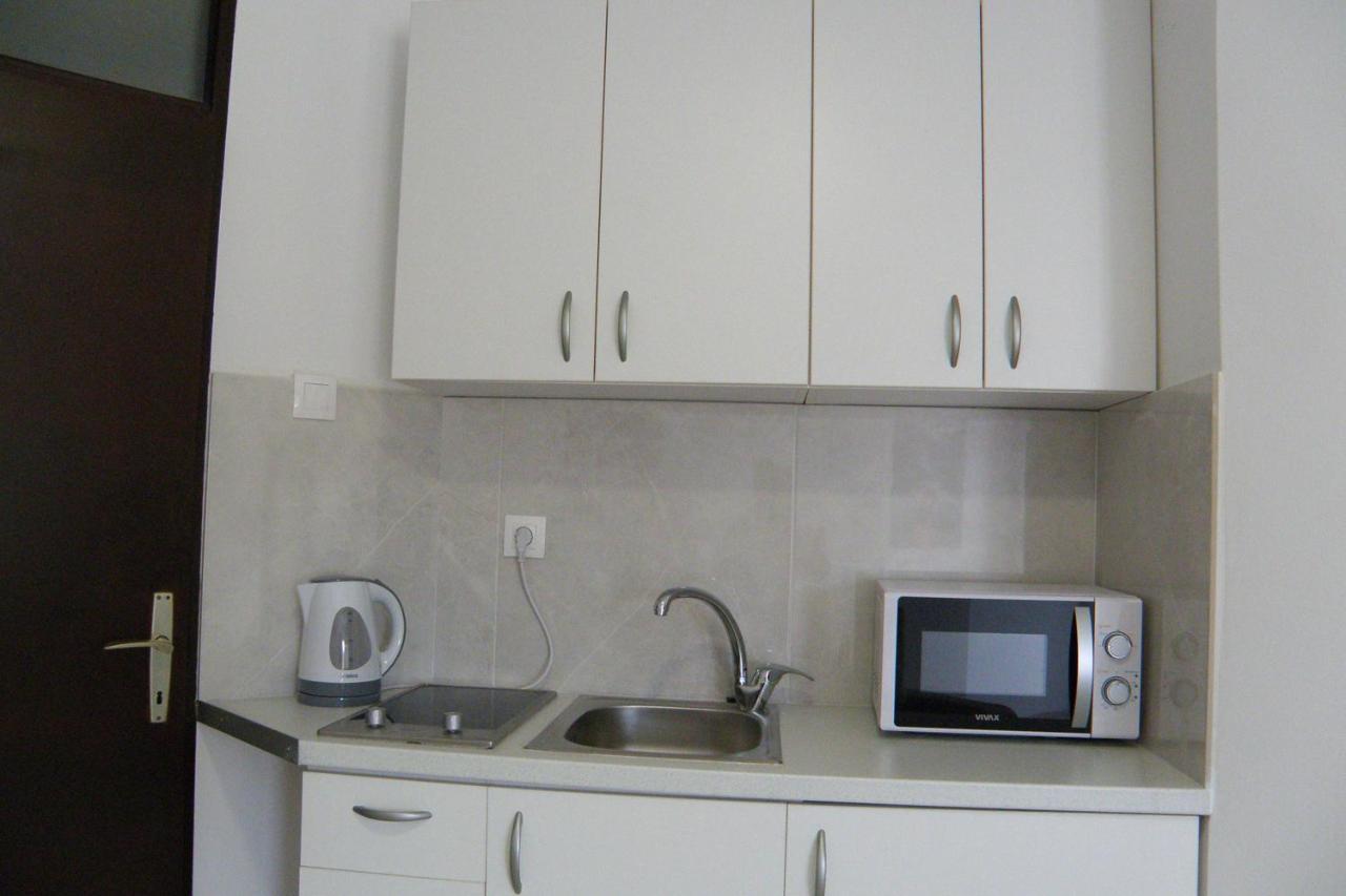 Lada Apartmani Novalja Exterior photo